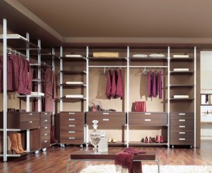 Встроенная гардеробная комната